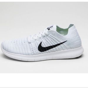 Men’s Nike Free Rn FlyKnit shoes